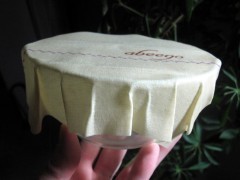 Can Beeswax Cloth Wraps Replace Plastic Cling Wrap?
