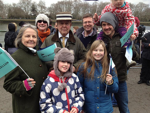 8159_10151542815906136_477448052_n