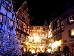 Small towns do Christmas right. 