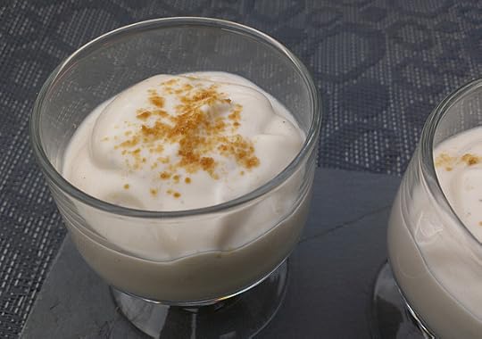 10 Minute Nutmeg Gingerbread Parfaits from HealthySlowCooking.com