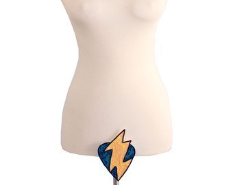 This lovely thing is the Merkin Yellow Lightening Bolt Blue from Montabahn. Montabahn; ‘When you care enough about your vagina to give it the very best.’ 