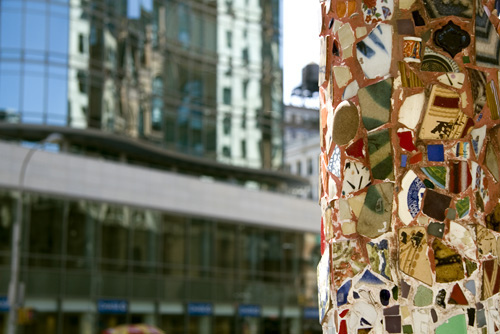 Art vs Commerce by Tom Giebel / Flickr