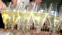 Glasses of champagne