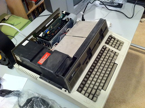 Heath/Zenith Z-100 opened up