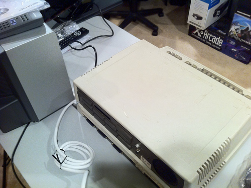 Heath/Zenith Z-100 closed up