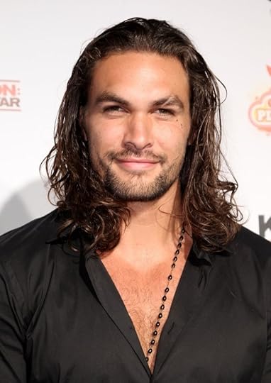 Momoa1