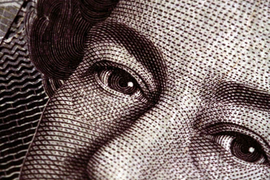 Post image for How Does The Cleanliness of Money Affect Our Spending?