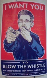 Tack vare att Edward Snowden blåste i visselpipan kan vi få en politisk diskussion om massövervakningen