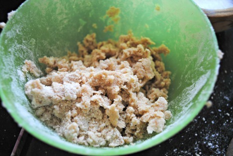 overnight cake streusel cropped
