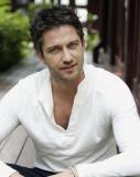 photo gerard-butler-20_zpsf175cb6a.jpg