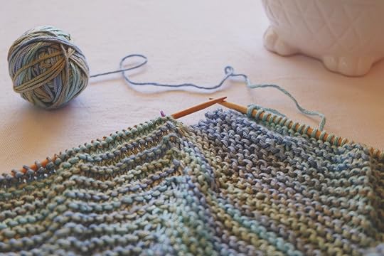 New Year Knits Elizabeth Zimmermann Baby Surprise Made Peachy