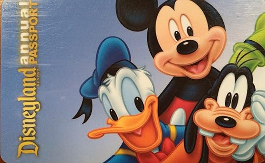 Disneyland annual pass discounts extended through 2014
