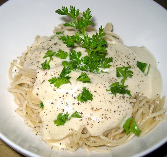 DUmI2E4ssNbSpFlfVKVz2qzU.jpeg:Amazon:photo