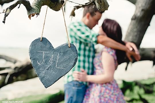 DIY Wedding Manual Laura Strutt Made Peachy: Image Kerrie Mitchell