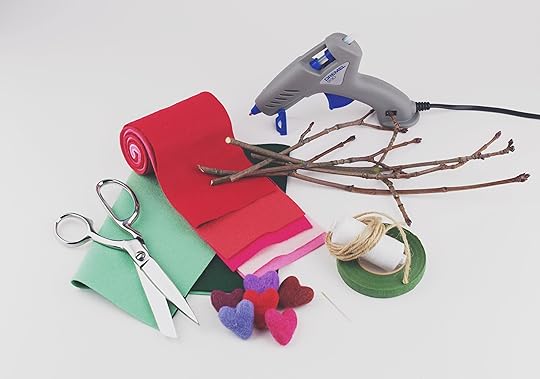 DIY Wedding Manual Laura Strutt Made Peachy: Image Kerrie Mitchell