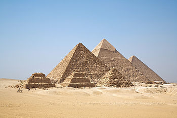Travel guides: All Giza Pyramids in one shot. Русский: Все пи...