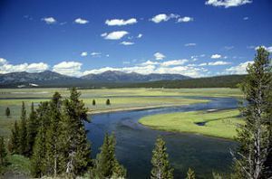 Supervolcano Yellowstone_River_in_Hayden_Valley