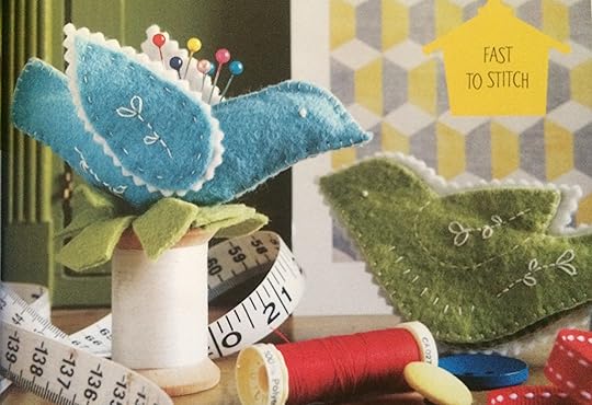 Creative Reading: Mollie Makes Feathered Friends Made Peachy