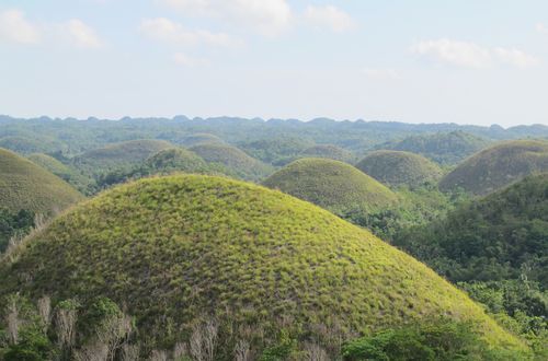 Chocolate Hills before the quake.