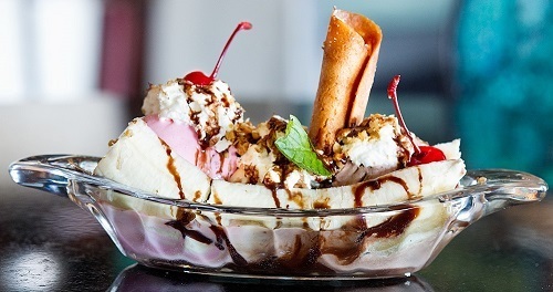 black-forest-rum-banana-split
