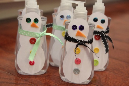 Snowman Soap Bottle Kid Craft at lifeyourway.net