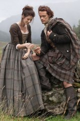 Jamie (Sam Heughan) and Claire (Caitriona Balfe)