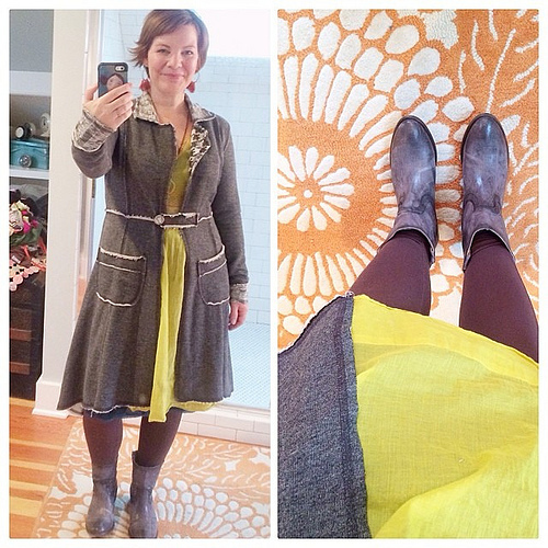 It's gonna be a FULL week. And I'm off and running #dressedupinjoy. #thewearyourjoyproject ps: HUGE thanks for the painting ecourse response. The wait list is utterly dressed and drenched in joy as well. #grateful