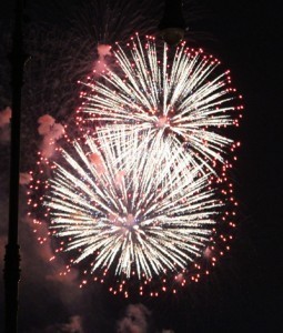 One of my NY 4th of July pics seems appropriate for the occasion!