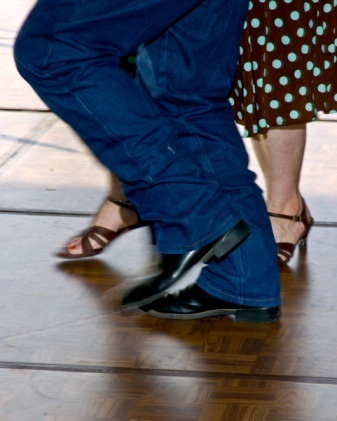 Ilchi-Lee_sole-dancing_20140107_newsletter_cropped2