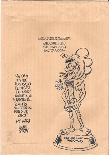 Chefo de Malavida, vestido de pollo de oro.