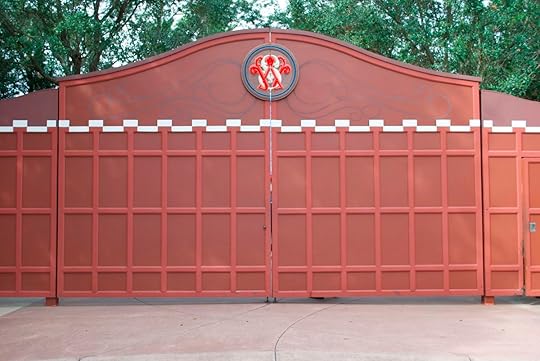 You know. This gate.