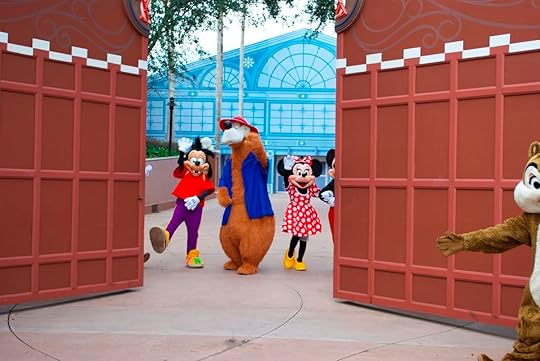 Gate Opening to Reveal Characters