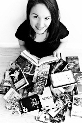 Rosanna Leo, author of Predator's Refuge