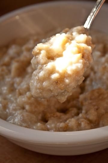 egg-white-whipped-oatmeal