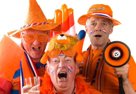 Dutch-soccer-fans-large