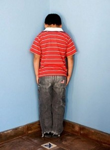 kid-in-corner