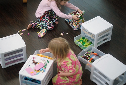 Organizing Legos {And Free Printable Labels!}