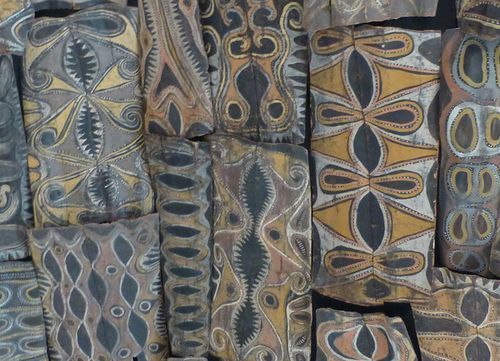 Met-PatternsOnShields copy