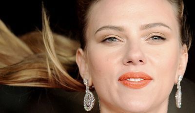 Scarlett2