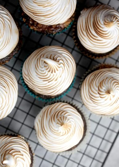 Toasted Meringue Frosting