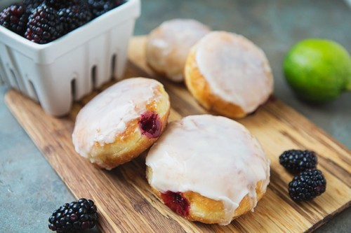Lime and Blackberry Jam-Filled Doughnuts #recipe @ LifeYourWay.net