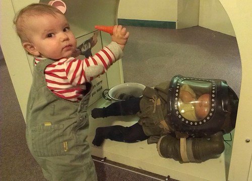 Baby gas mask