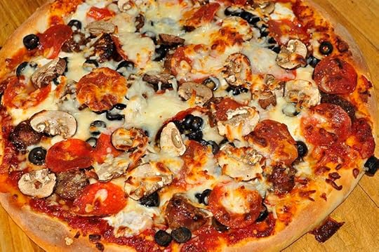 File:Mmm...Pizza!! (5457397858).jpg