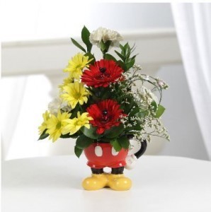 All Photos from http://disneyworld.disneyfloralandgifts.com/