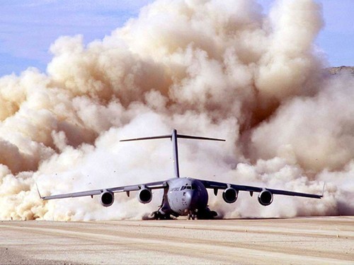 C17-Globermaster-Desktop-Wallpaper.jpg