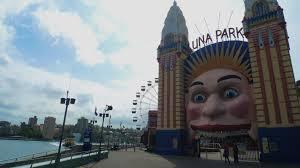 SYDNEY'S LUNA PARK