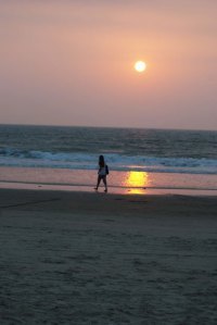 girl-walking-at-sunset