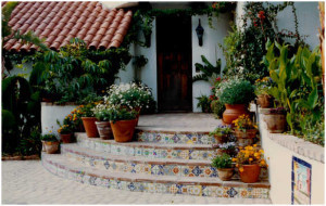 Entrance to the Via Escondido house
