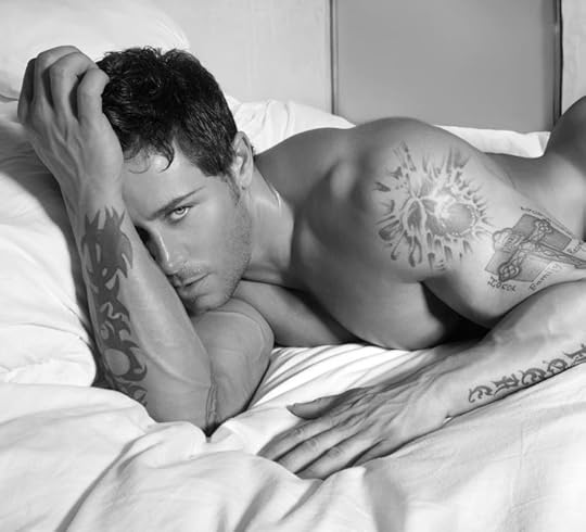  photo HOT-GUY-150-Forearm-over-face1_zps46394b70.jpg