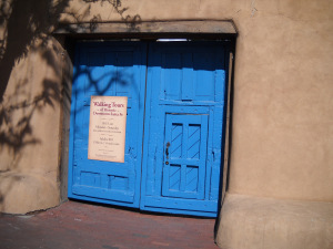 Gaining entry through the doors at the Palace is awkward at best.